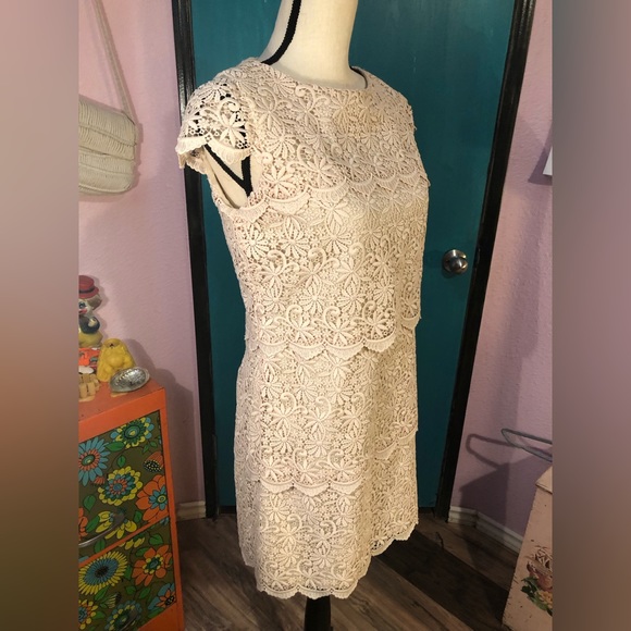 Eliza J Battenberg Lace Dress Size S/M😍 - Picture 2 of 12
